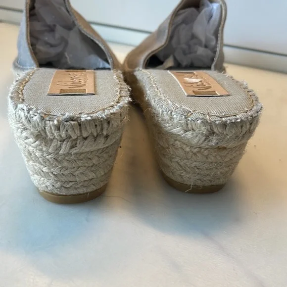 Vidorreta Open Toe Summer Slide Sandals. D/12/A241 - Picture 7 of 10